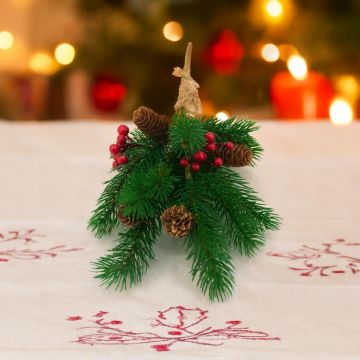 Artificial spruce wreath version 2